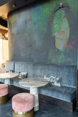 Butterfly Art, Outdoor Architecture, and Dinner Details at Amrina