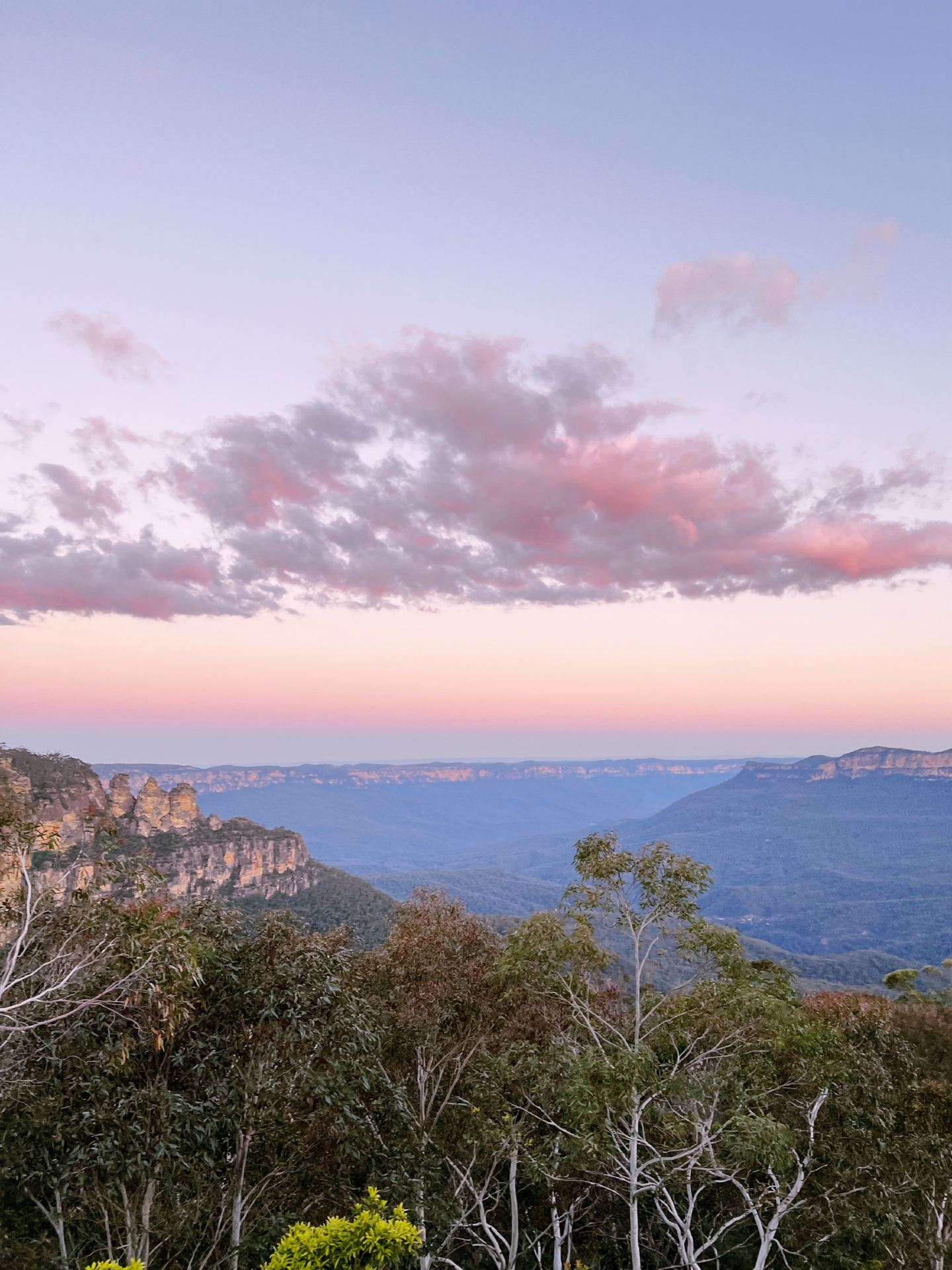 ⛰️BLUE MOUNTAINS — PHOTOS REALLY CAN’T SHOW YOU THE REAL BEAUTY! 🌅