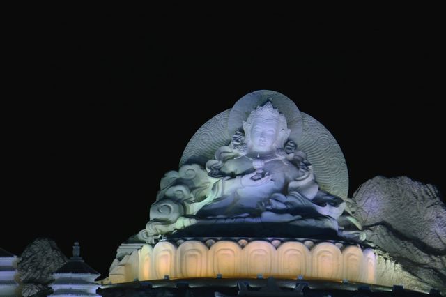 🇨🇳❄️ Discover China's Magical Ice Festival