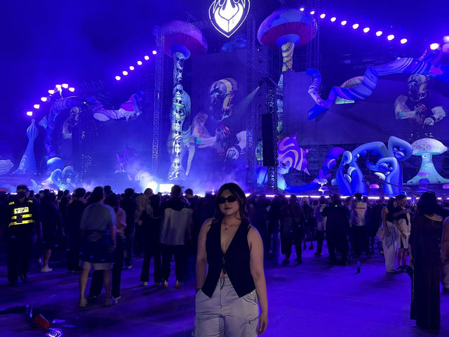 📍3 Days in Shanghai: Concert Vibes & Foodie Heaven 🎶🍜