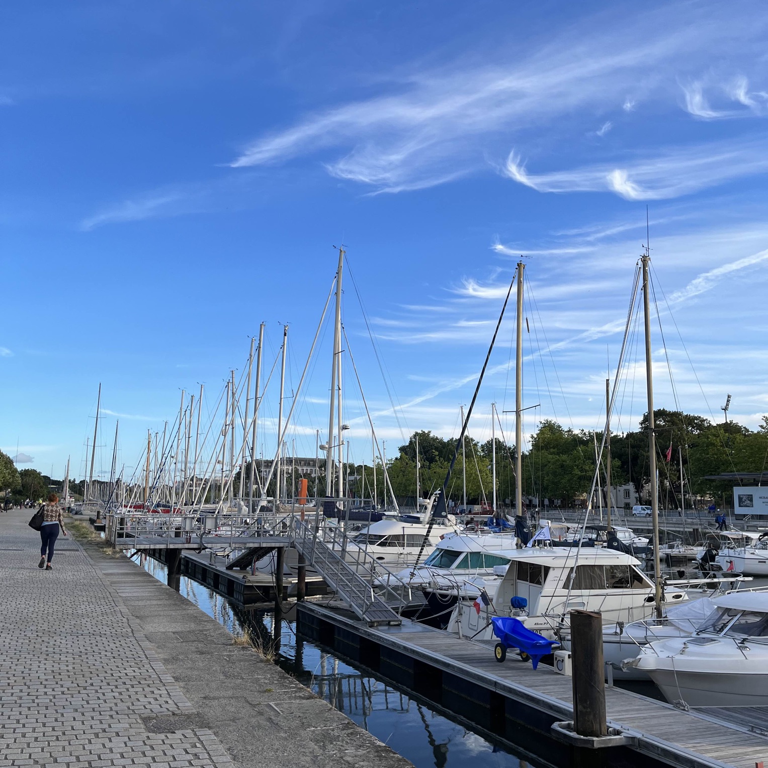 Brittany 🇫🇷 แรงบันดาลใจสำหรับฤดูใบไม้ผลิ/ฤดูร้อน