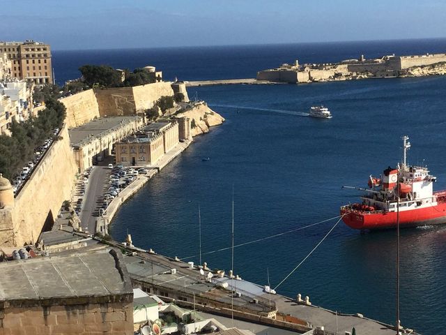 Vibrant Valletta 🌊