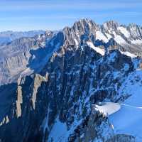 Aiguille Du Midi - ski resort ✨⭐✨⭐✨