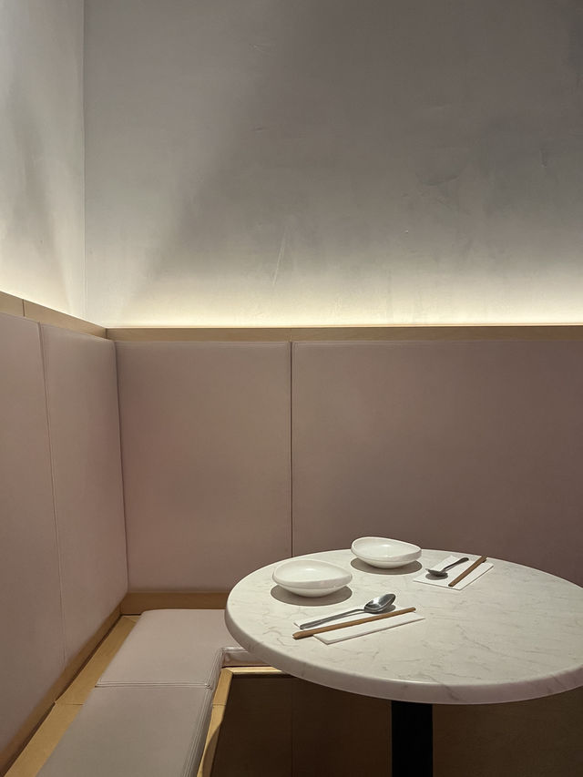 London | The brilliant rice restaurant in elephant & castle