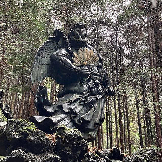 "Doryo-san" is an ancient temple of the Soto sect with more than 4,000 sects nationwide