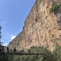 Hiking in Chulilla, Spain