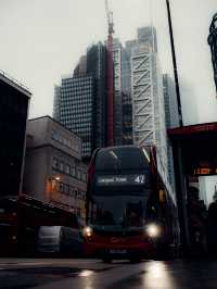 Route 38 – Victoria to Clapton Pond via Piccadilly Circus