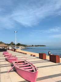 Golden Shores and Sculpted Cliffs: A Day in Dalian’s Jinshitan