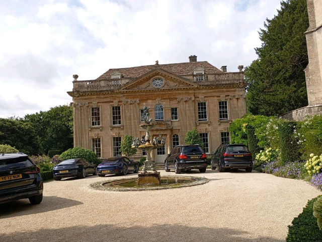 A walk starting at the railway station in Bath 