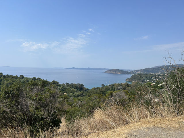 A road with a view 