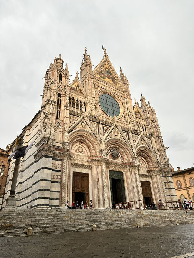 Review of Duomo di Siena and how to enter for free