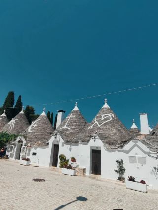 Alberobello 值得這麼大肆宣傳嗎？  #WorthItOrNot