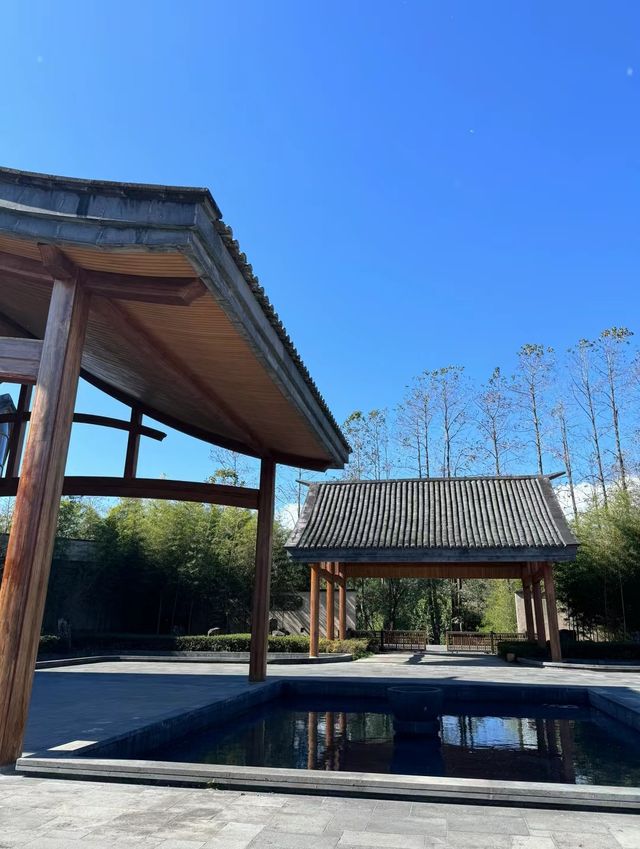 在騰沖泡溫泉擺爛太幸福了！