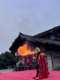 只在峨眉山｜如夢如幻的峨眉山戲劇穿越之旅