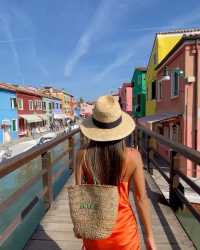 Discover the Magic of Burano, Italy's Most Colourful Island 🌈🇮🇹 Perfect for a Day Trip from Venice!