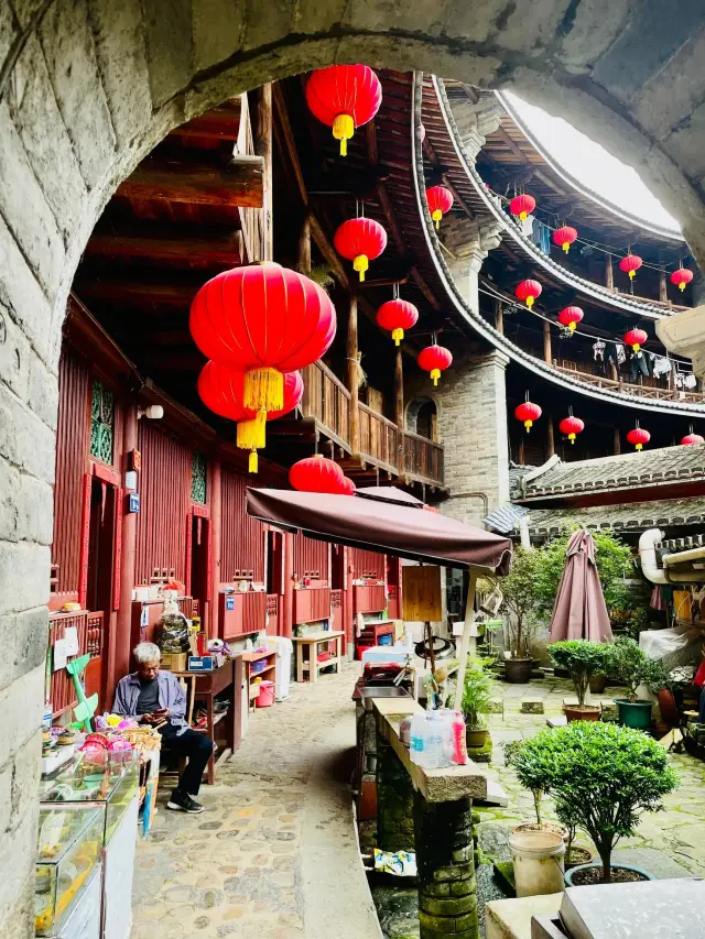 Fujian Longyan Yongding Tulou | The filming location of the movie 'Big Fish & Begonia' is no deception