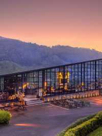 🌄🛏️ Nuwara Eliya's Golden Ridge: A Cozy Retreat 🍃