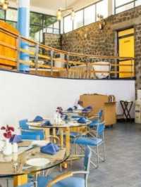 🌟 Yercaud's Hidden Gem: Luxe Stay Amidst Coffee Plantations ☕🍃