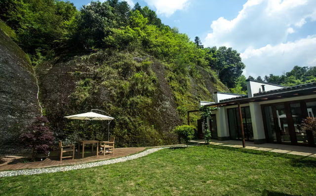 住進森林天然氧吧｜自在平江野奢度假酒店