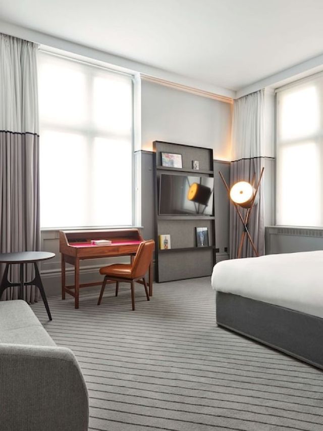 🌟 London Luxe: Andaz Liverpool Street's Victorian Chic! 🌟