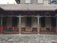 在路上：古蓮花池——中國十大名園之一。