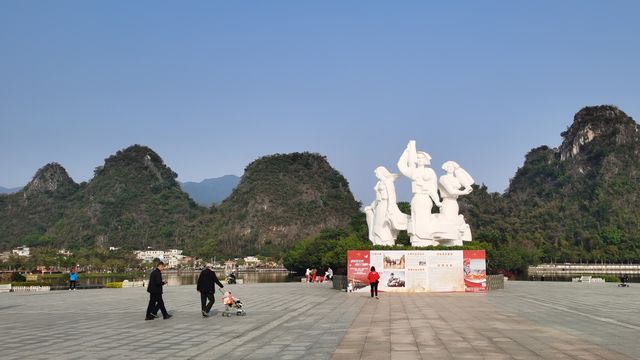 廣東雲浮市蟠龍洞大自然風景區。