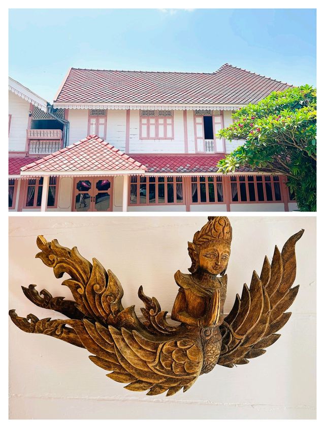 探秘帕府粉房子 Vongburi House，穿越百年的粉色綺夢