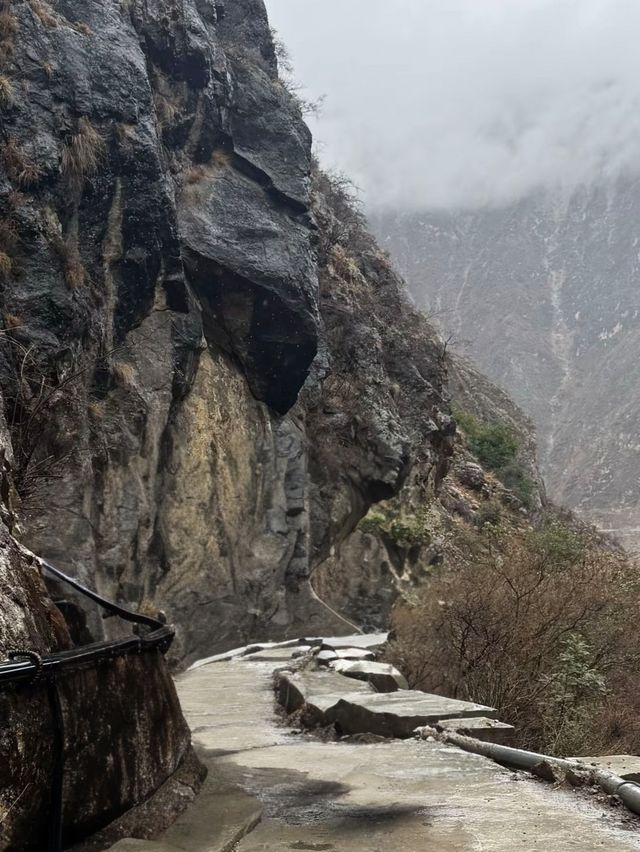 雲南香格里拉哈巴雪山與雨崩村徒步全攻略