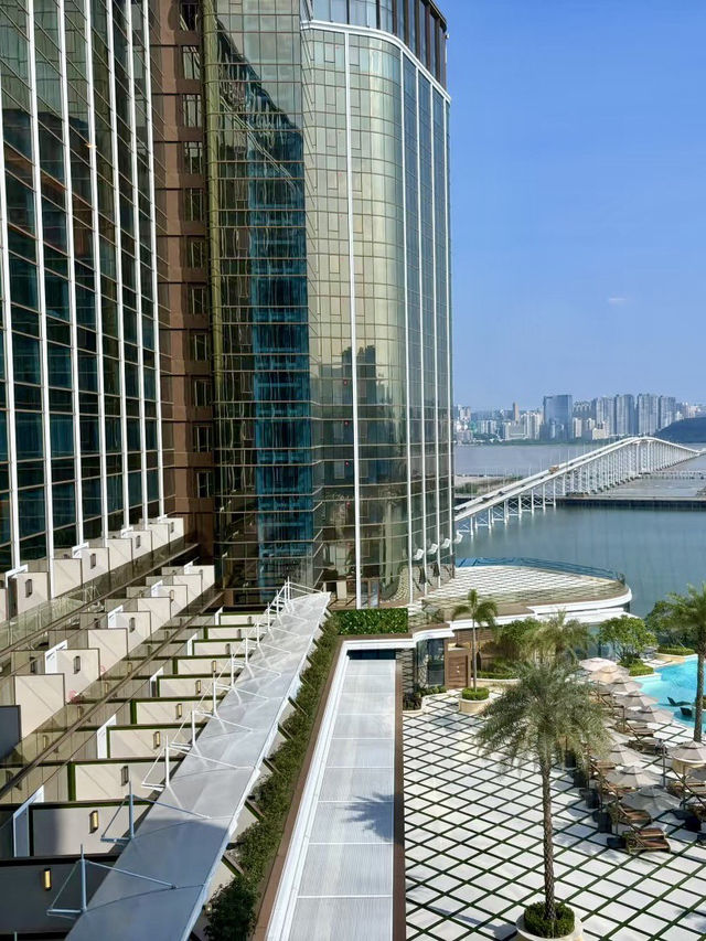一島兩夢：YOHO金銀島酒店