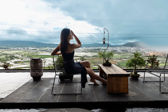 騰沖嘅雲端仙境，住進日式侘寂美學裡
