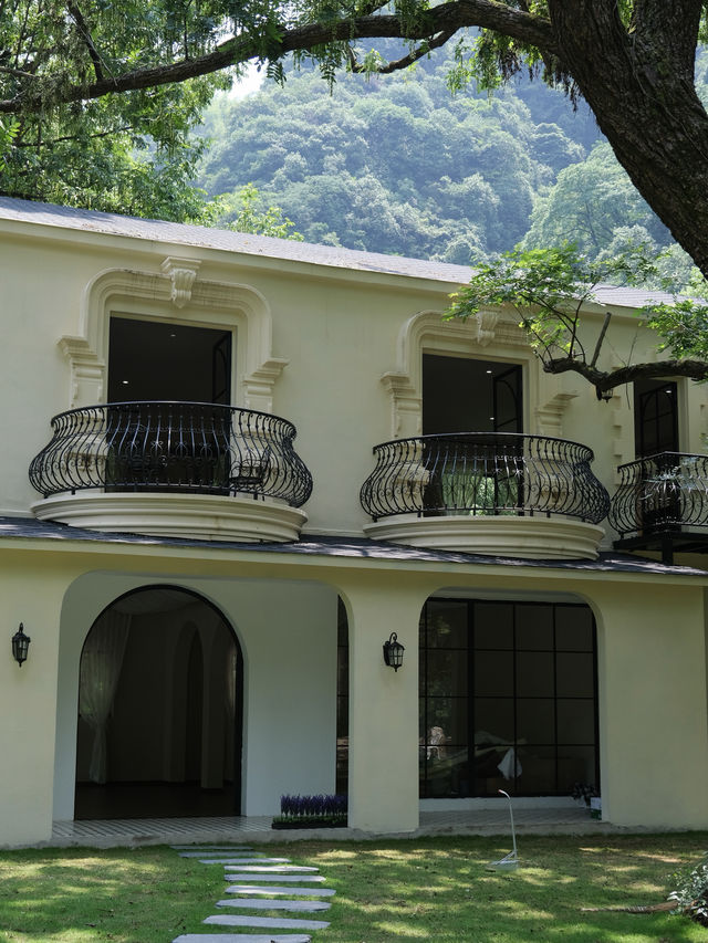 皖南川藏線嘅山野間，住進詩意山居