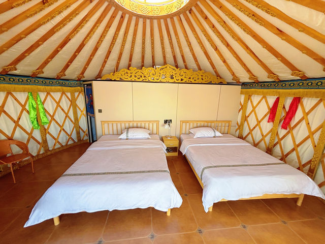 暑期限定！入住烏蘭哈達火山腳下的童話屋