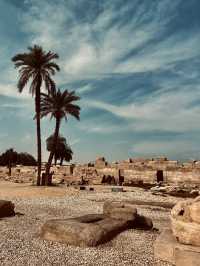 在埃及，被人類奇蹟震撼了10000次。