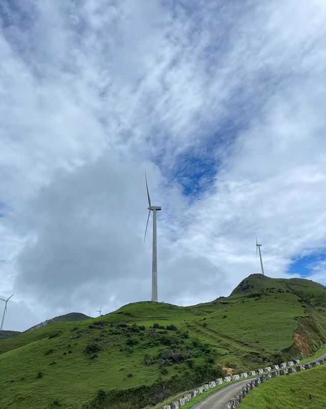 廣東風車山一日遊 | 邂逅雲端浪漫  寶子們，你是否渴望一場不用長途跋涉，就能親近自然、感受浪漫的