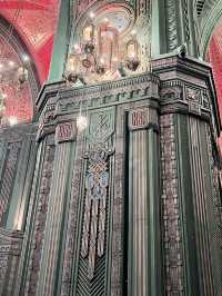 震撼到失語!這座軍教結合的教堂,藏著最硬核的家國信仰