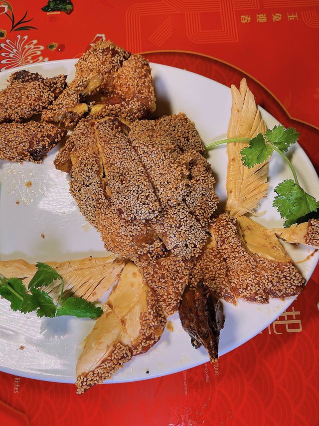 《Auntie AYI團年飯撈起🤩》