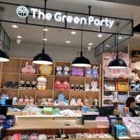THE GREEN PARTY FOR CUTE ACCESSORIES