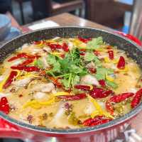 【麻酸香辣啖啖肉🔥招牌冷鍋酸菜魚】