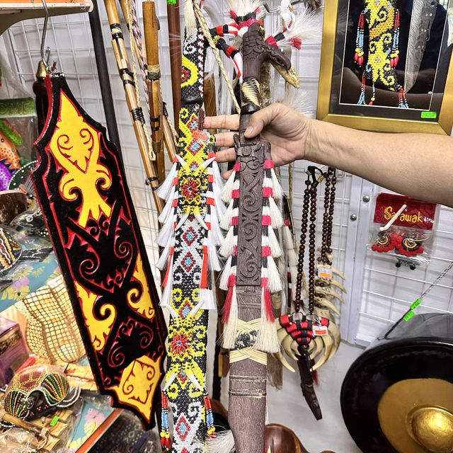 Better price at Miri Handicraft Centre