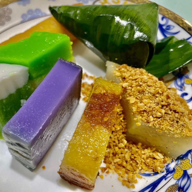 Let’s try Peranakan traditional desserts