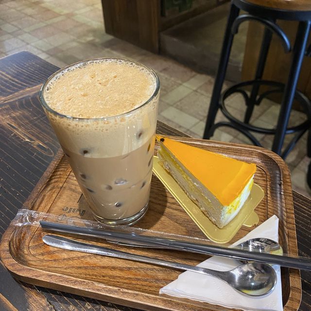 Soo Cafe คาเฟ่ลับๆใกล้ตลาดเบ๋ญถั่น