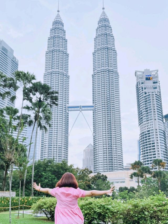 The Best Spot to Get Perfect Shot of Twin Tower
