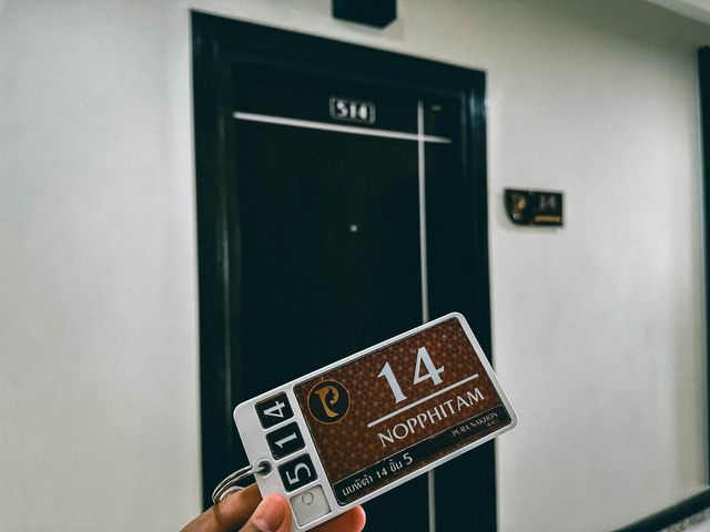 • Pura Nakhon Hotel : โรงแรมปุระนคร 🏩🛋️✨