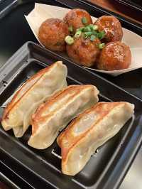 고양이 테마파크인데 만두로 유명한 도쿄 시내 테마파크🥟