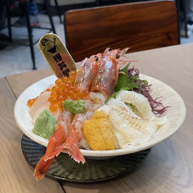 香港旺角｜浮誇爆丼飯探店👹🥢