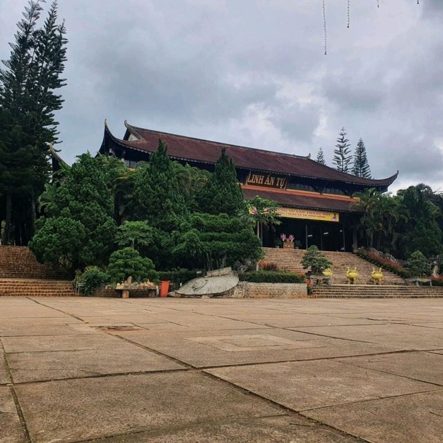 Linh An Pagoda