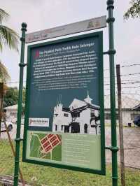 Monument in Kuala Kubu Bharu Town 