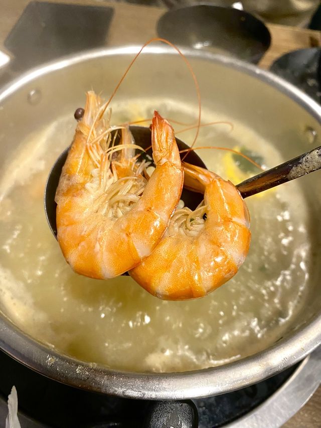 指定任食套餐加錢可無限時任食羊腩煲 海鮮放題
