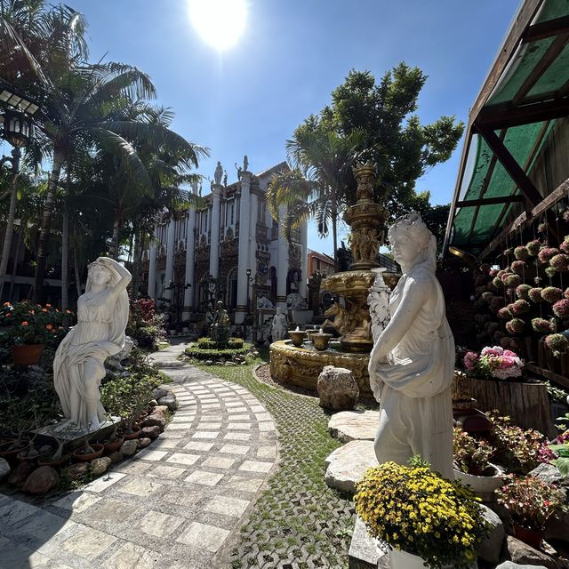 A Glimpse of Renaissance Charm