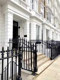 posh neighbourhood in London - Kensington 🇬🇧